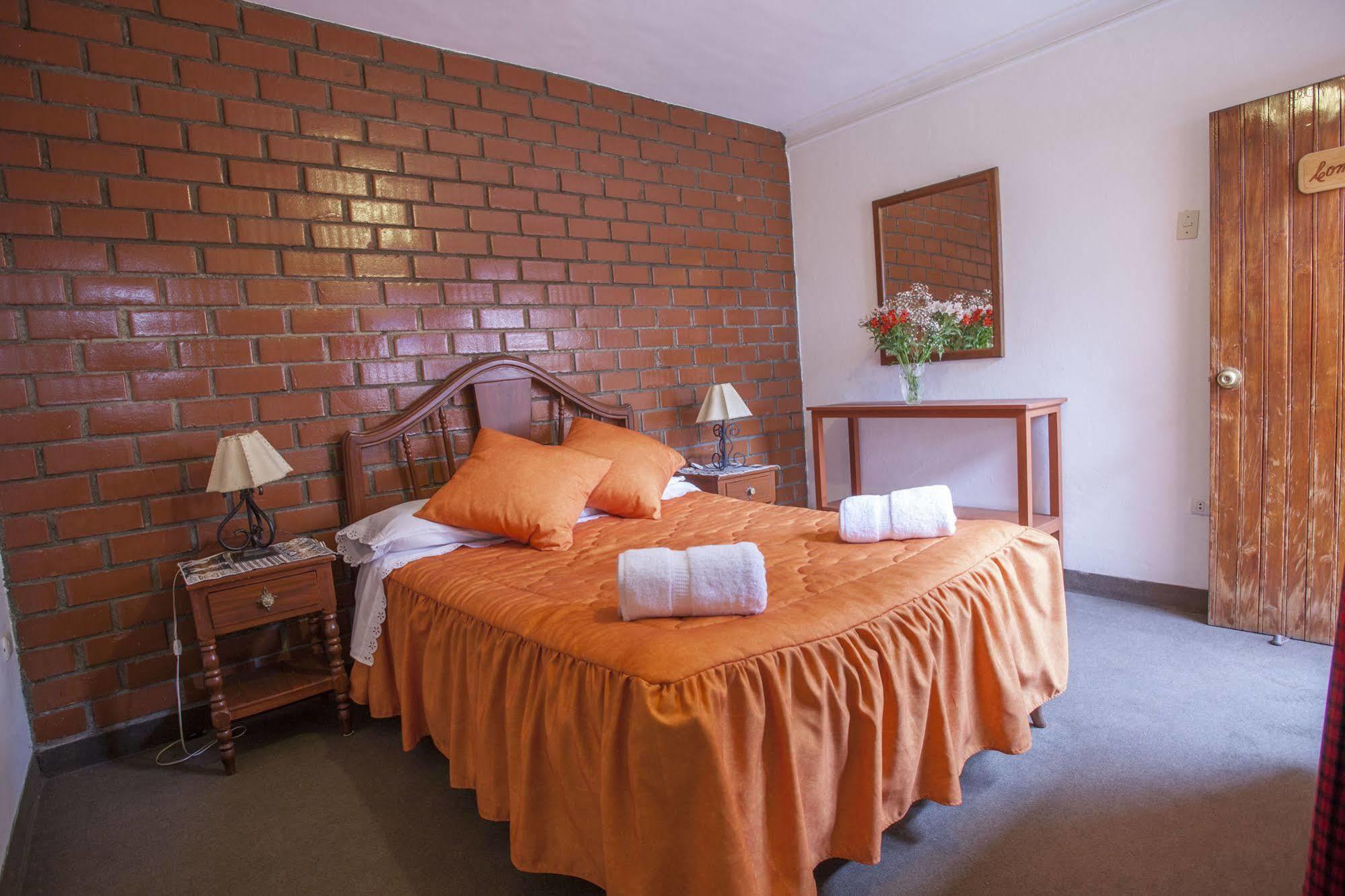 Alojamiento Soledad Huaraz  Ngoại thất bức ảnh